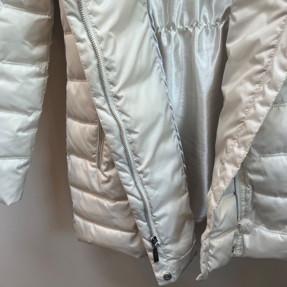 Woman's Laundry Cream Colored  Puffer Coat- Size XS - Picture 12 of 15